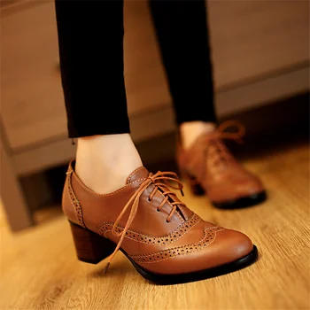 2022 г. Дамски обувки-Oxfords в британския стил в ретро стил, с остри пръсти, Ежедневни Кожени Обувки в Гъст средно обувки, Дамски обувки на плоска подметка с шнур, Zapato, Размер 34-43