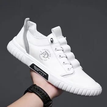 2022 Нова Мъжки Ежедневни Обувки На равна подметка Модни Корейски Маратонки Мъжки Улични Спортни Маратонки Zapatillas Hombre Вулканизированная Обувки на плоска подметка