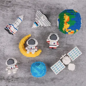 Малки градивни елементи на Космическа Станция на Луната Ракета Ракетата-Спътник Фигурка Астронавти Малки Тухли Играчки за Деца Подаръци